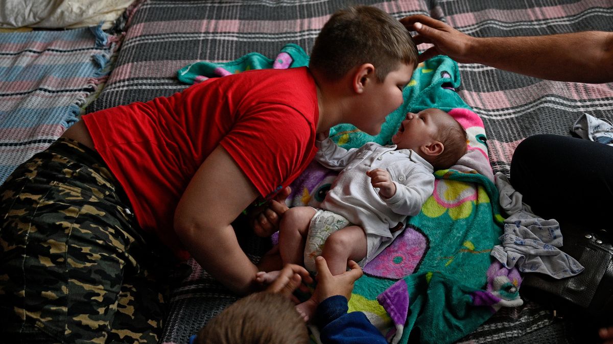 Fotky: Nocleh pod tabulí, domov v kabinetu. I tak bydlí uprchlíci v Moldavsku